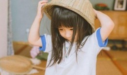 小女孩最新皮肤爆料图,揭秘小女孩最新皮肤惊艳亮相